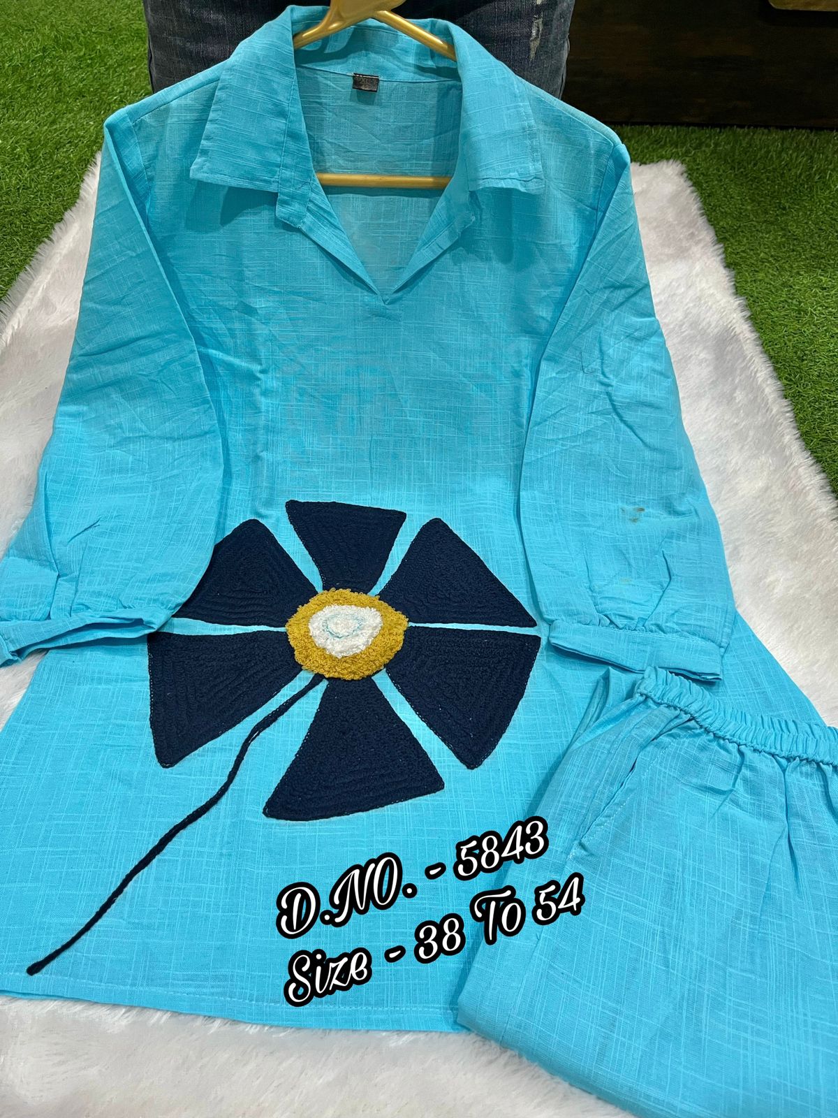 Premium Cotton Slub / Cotton Flex (Khadi) Aari Woolen Thread Work 2-Piece Set